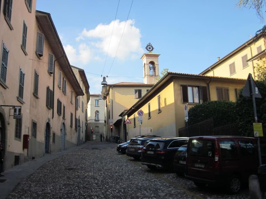 Casa Lalla In Centro Storico A Μπέργκαμο Εξωτερικό φωτογραφία